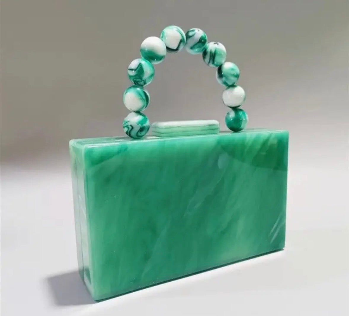 Acrylic marble magnetic closure handbag with chain- green